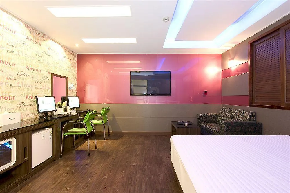 Hotel Wa Motel Busan