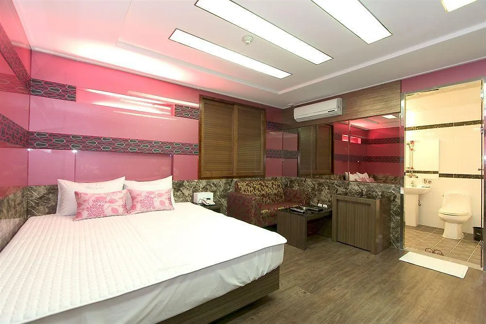 Wa Motel Busan